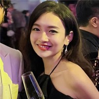 Elaine Chow
