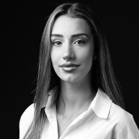 Alejandra Ariza Aragón