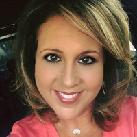 Nicole Folmar