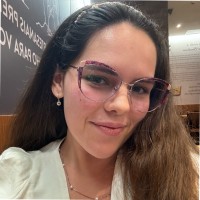 Camila Ribeiro