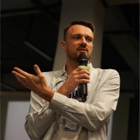 Александр Кузнецов