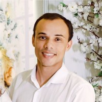Caio César Junqueira Pezzi