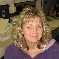 Angela Hicks