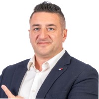 Raphaël Chimiack • iad • immobilier Entrepreneur