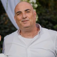 Eyal Keren