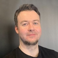 Dr. Damien Mac Namara