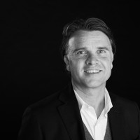 Miguel De Vries
