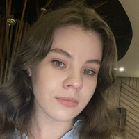 Olena Ukhina