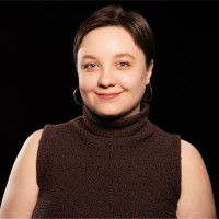 Stephanie E Spivak