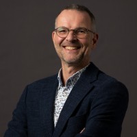 Theus Van Den Broek