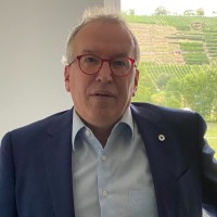Ralph Bauer