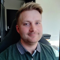 Simon Holm
