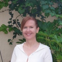 Alexandra L Harris