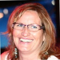Geraldine Canavan