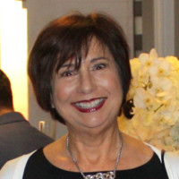 Lois Stevens