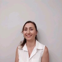 Emel Var