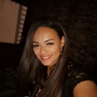 Suzi Rustangy