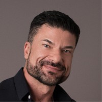 Dino Sofos