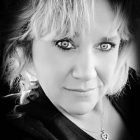 Tina Hayes