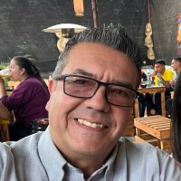 Eduardo Linares Arias
