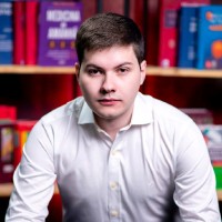 Vinicius Crozara Ferreira Trovo Garcia