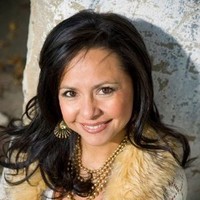 Thelma Sifuentez