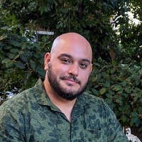 Robert Castañeda