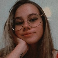 Júlia Almeida