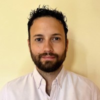 Roberto Mañón