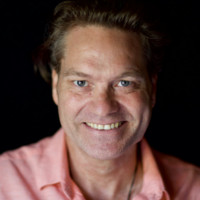 Simon Crowe