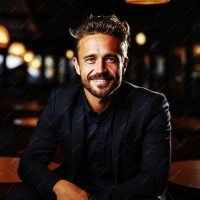 Mark Thomas