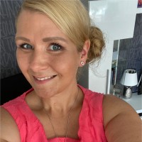 Corinna Hüllen