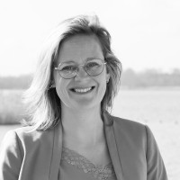 Laura Van Barneveld
