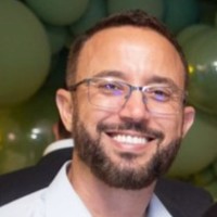 Raphael Castro Feres de Melo