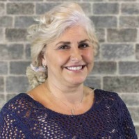 Teri Hayes