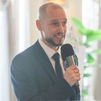 Stuart Lane (Mrics)
