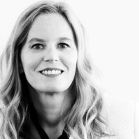 Dr. Hellen Schilling