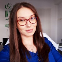 Simona Paharnicu