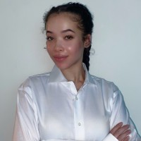 Jee Jee Robinson