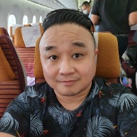 Jimmy Oh