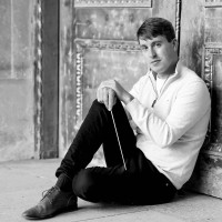 Alex Aitken MA(Cantab.) LRSM LTCL ARCO Dip.ABRSM PGCE