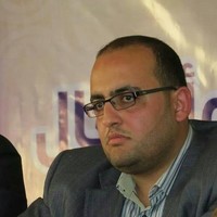 المثقف أول من يقاوم فلسطين