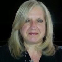 Roxanne R Pearson