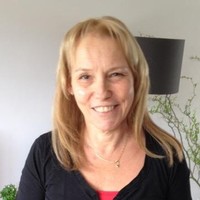Elly Bakker