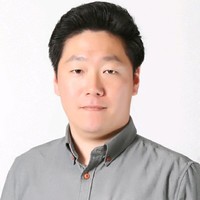 Jongwoo Lee