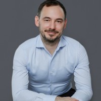 Robert Dvoršek