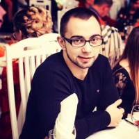 Александр Титов