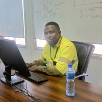 Mike Mbuni
