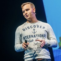 Александр Смирнов