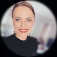 Nicola Janse Van Rensburg Cfp®, Aga (Sa)